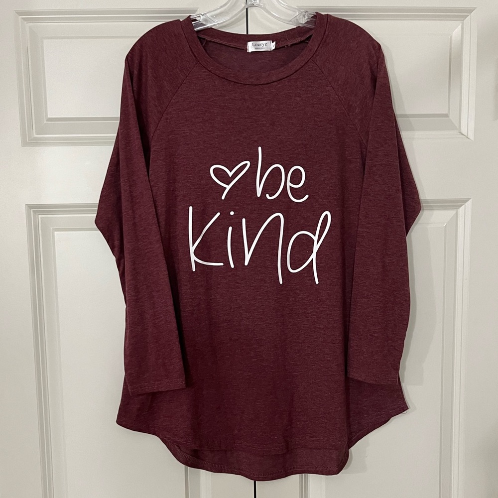 NWOT Locryz long sleeve Be Kind Tee, Size Small